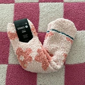 Women’s casual cozy poly blend socks
